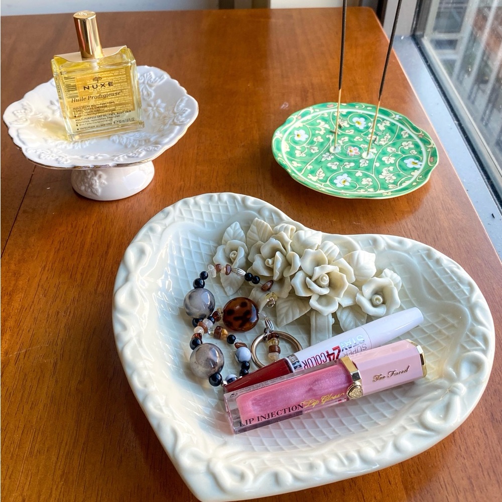 3-Piece Vintage Vanity Decor Set / Cottagecore Decor